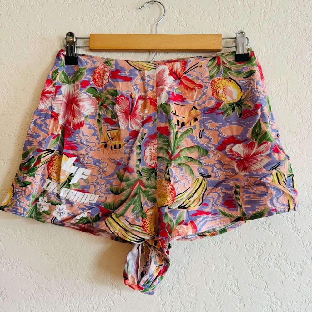 LF Tropical Floral Purple Multicolor Women's Shorts